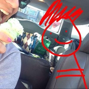 Meet your Posher, Jenn